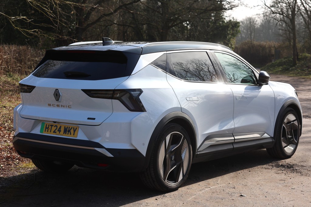 2024 Renault Renault E-Tech in Arctic White