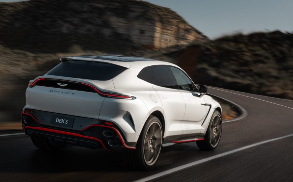 Aston Martin DBX S