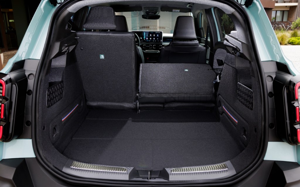 Renault 4 boot space